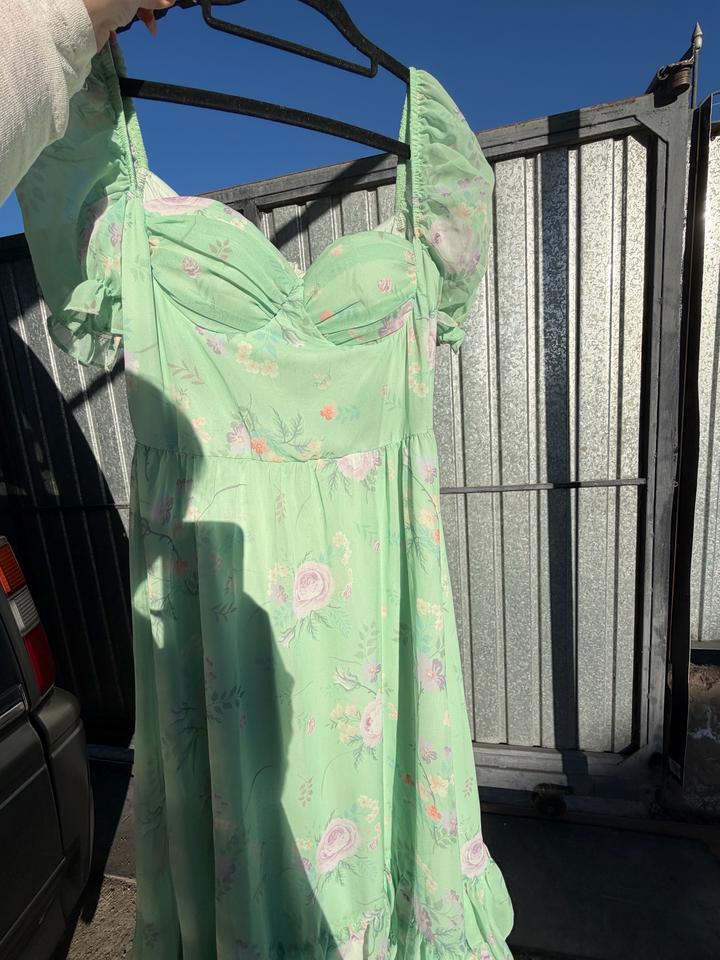 Продам платье