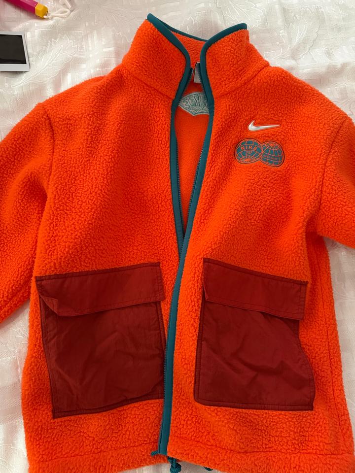 Nike