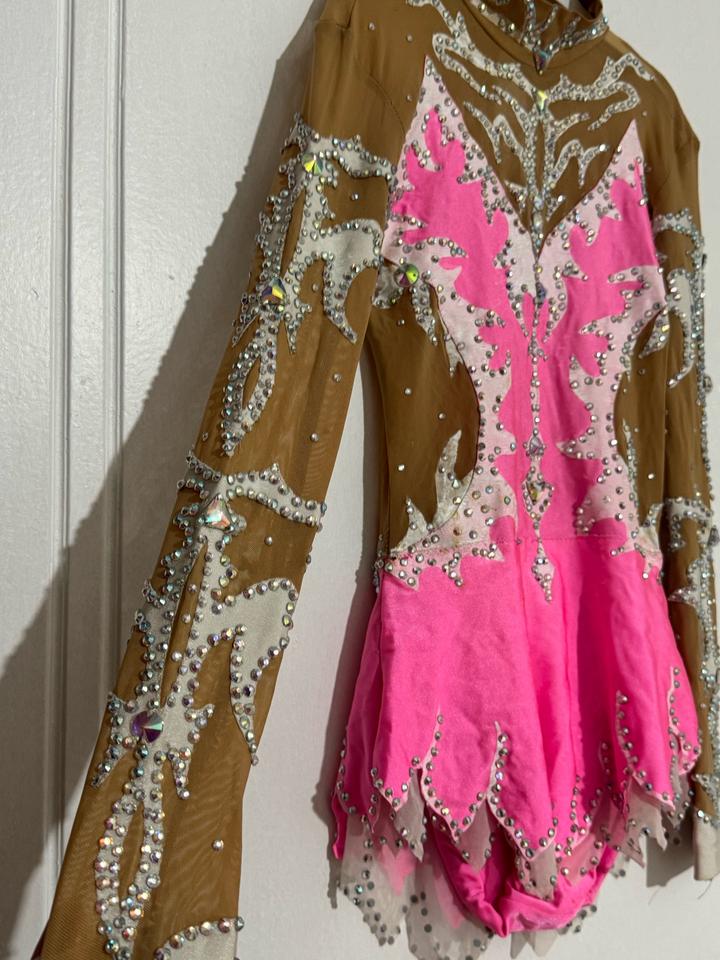 гимнастический купальники