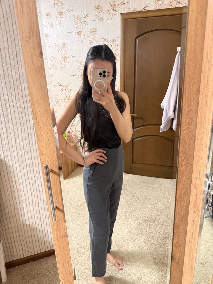 Серые штаны