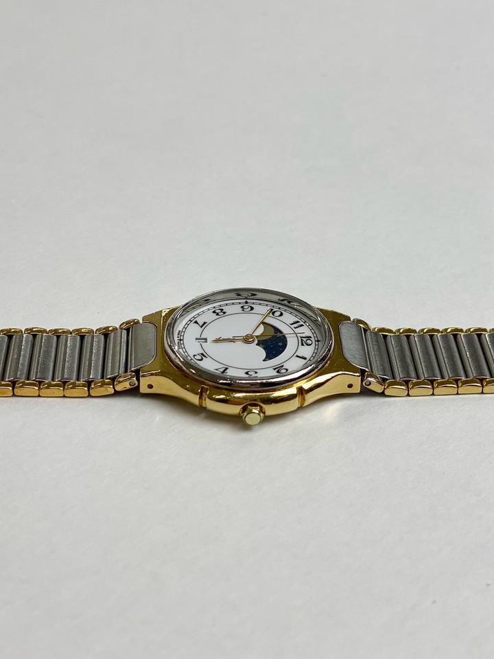 Yves Saint Laurent часы