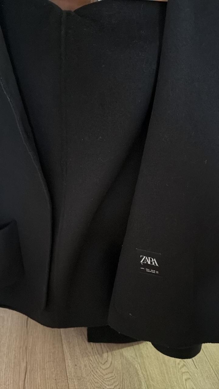 Пальто Zara