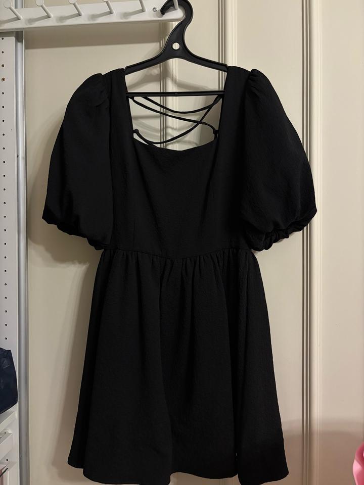 Чёрное платье Lichi