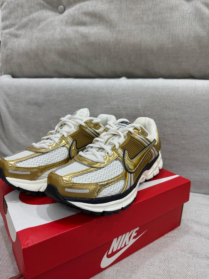 Кроссовки Nike vomer 5