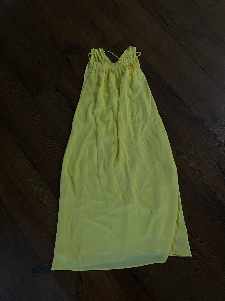 Платье манго