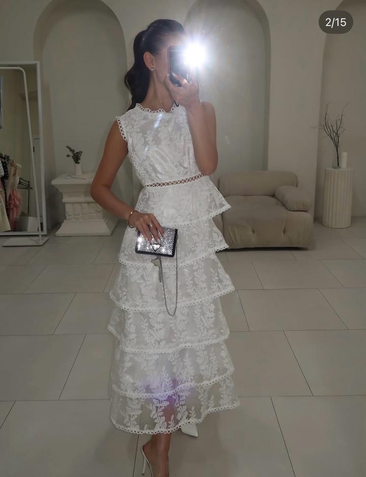 Белое платье, хит сезона