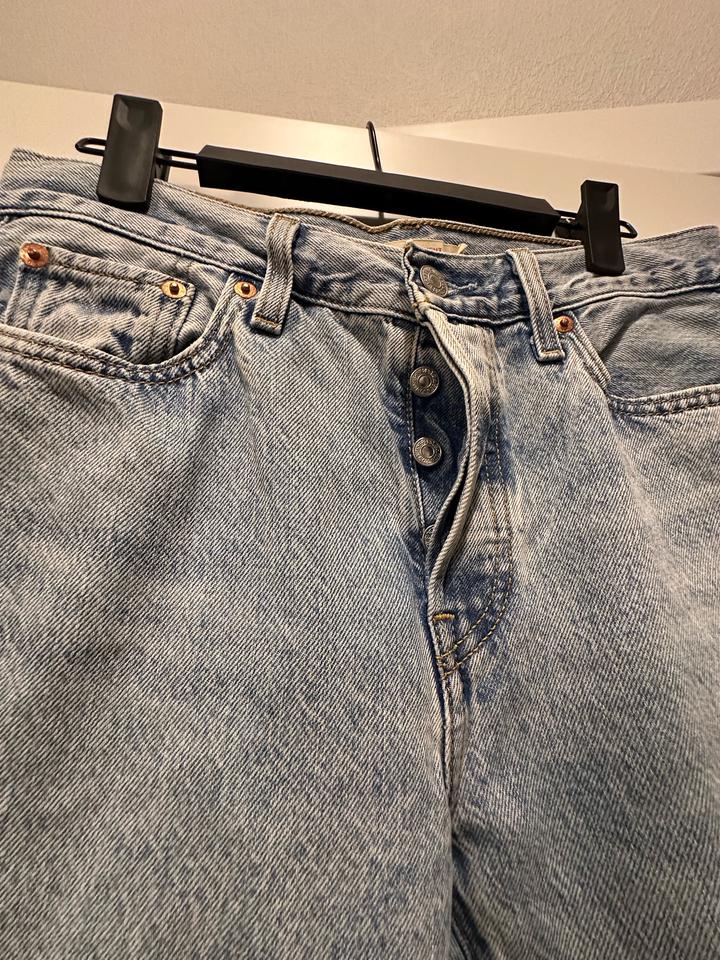 Levi’s джинсы