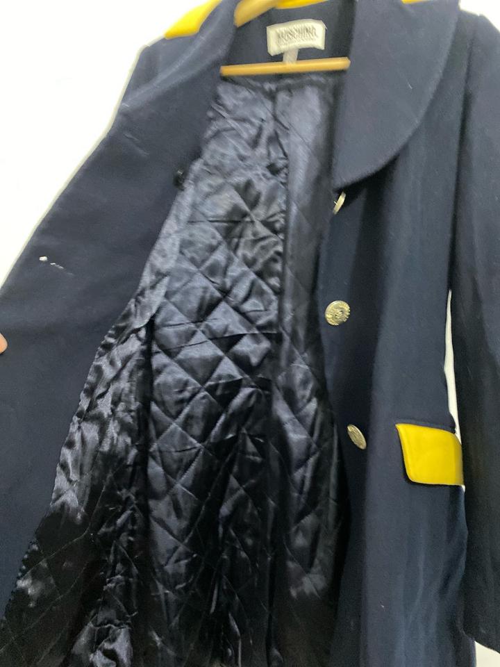 Пальто от Moschino