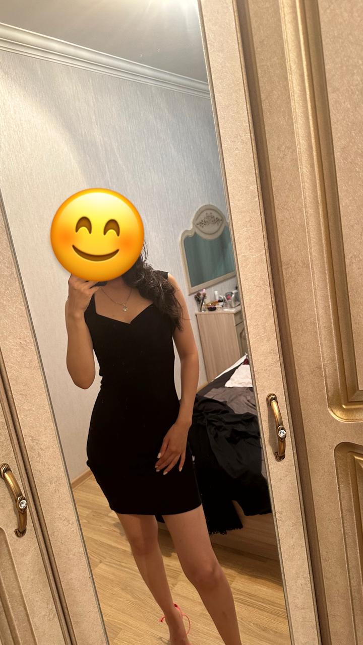 Идеальное черное платье