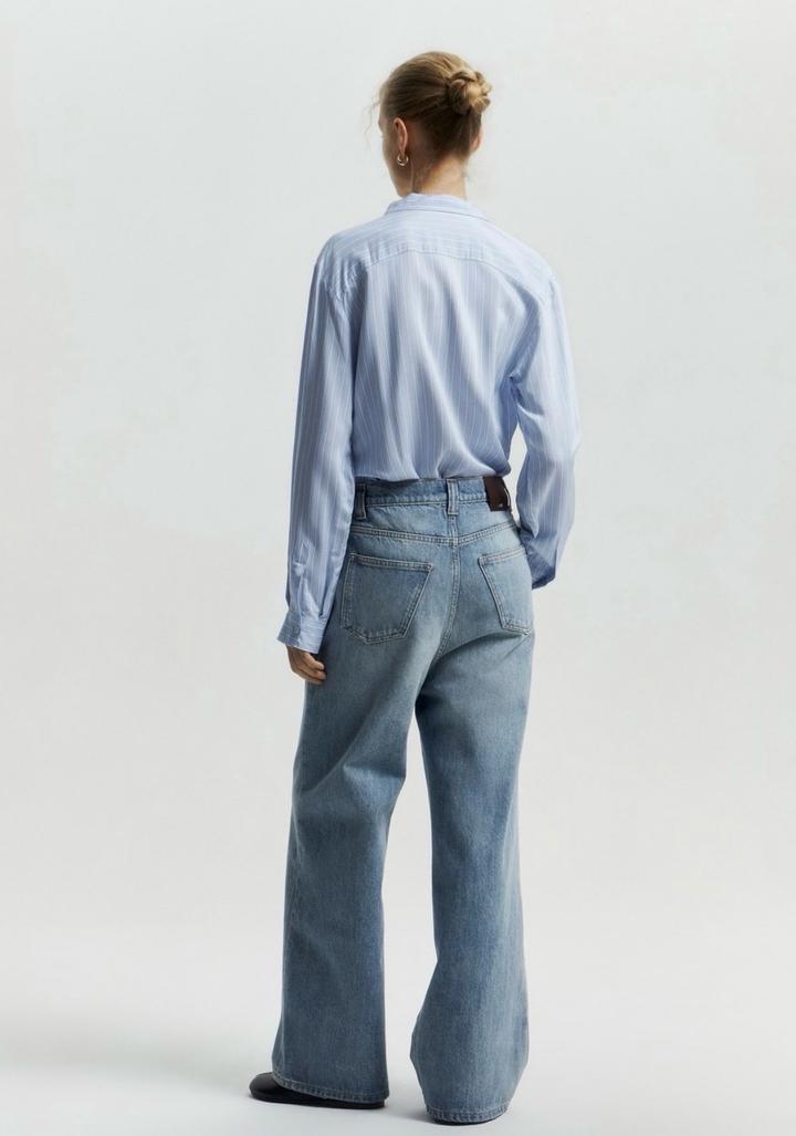 Рубашка из вискозы