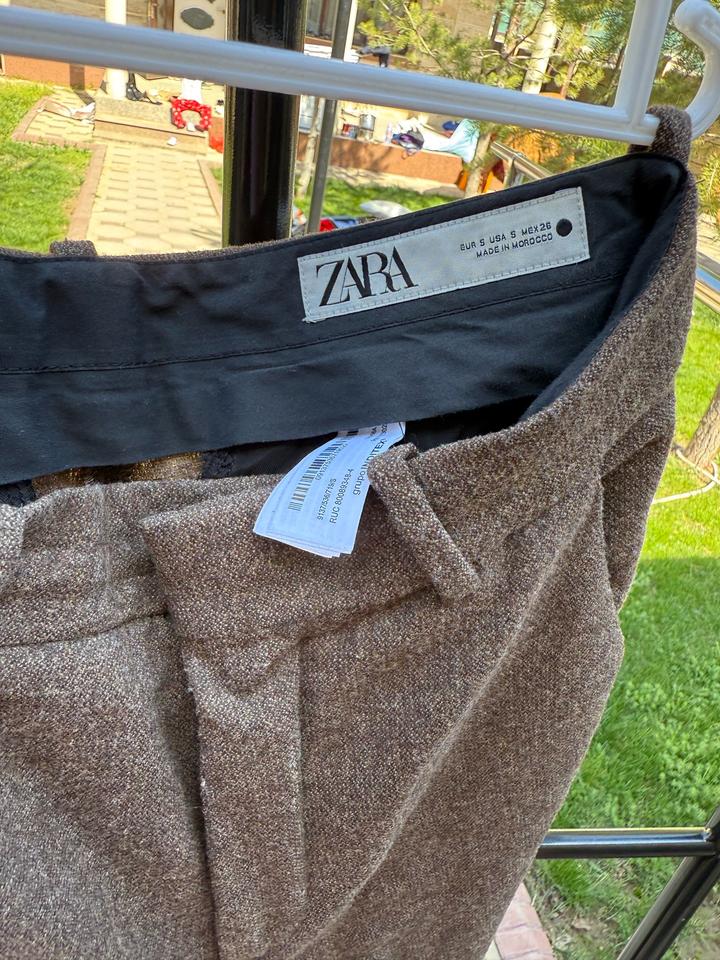 Шерстяные брюки с лампасами