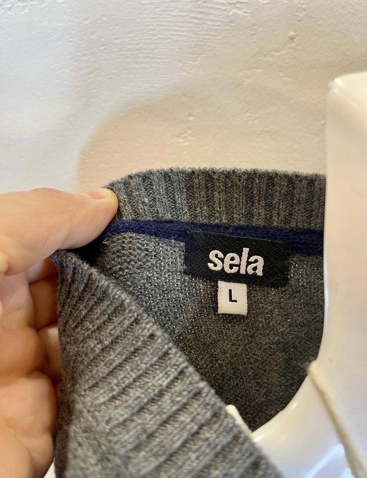 Жилетка серая