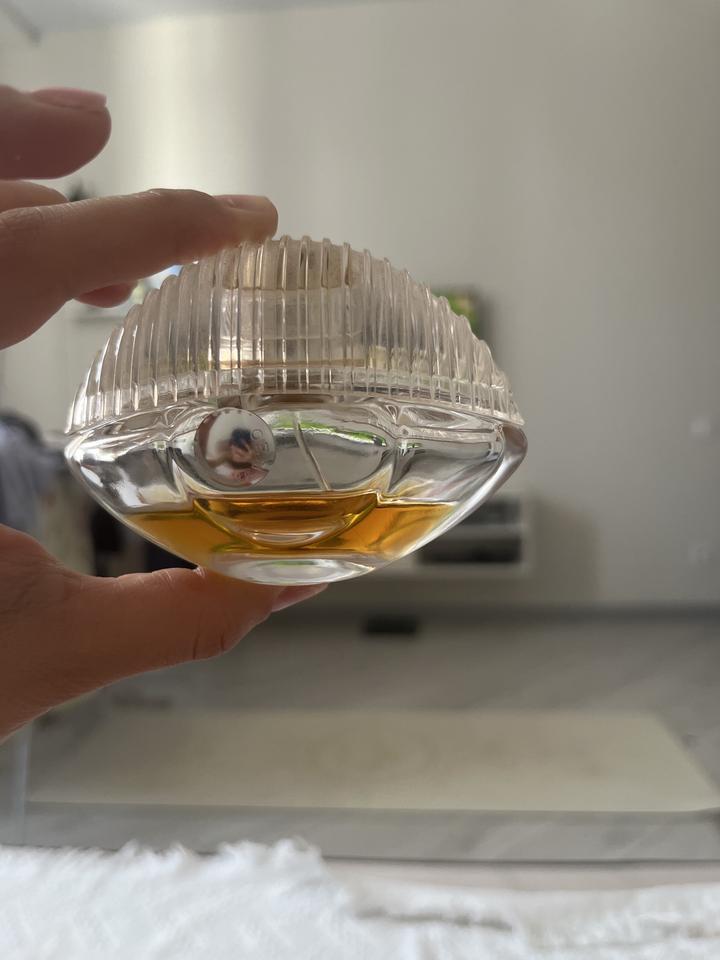 Продам Kenzo world power