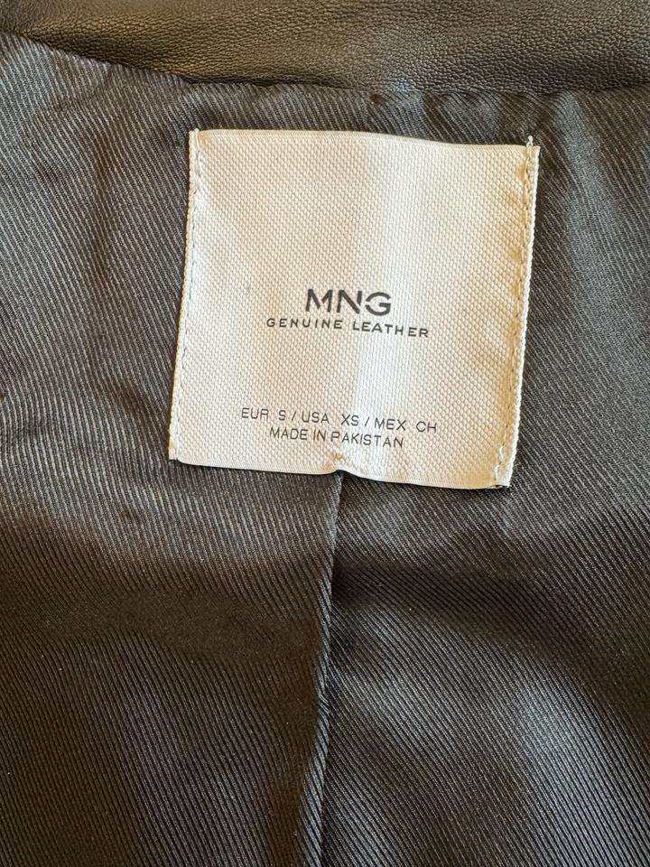 Куртка из натуральной кожи Манго! Размер Xs-s