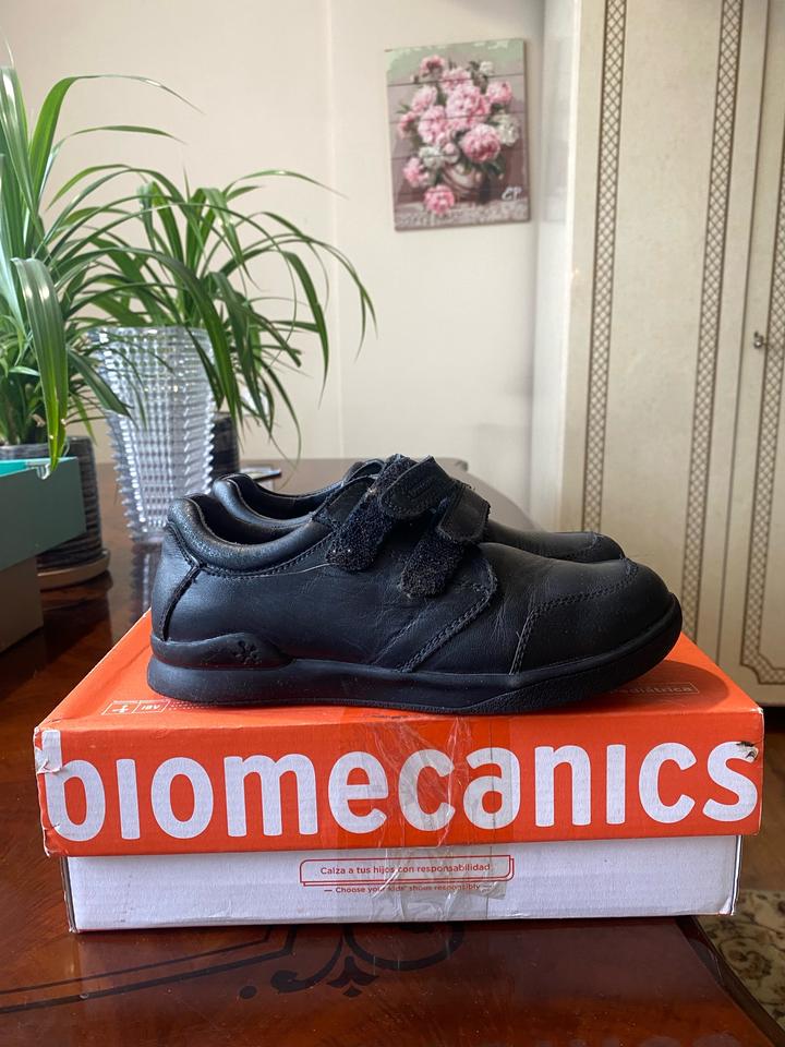Обувь на мальчика biomecanics 33