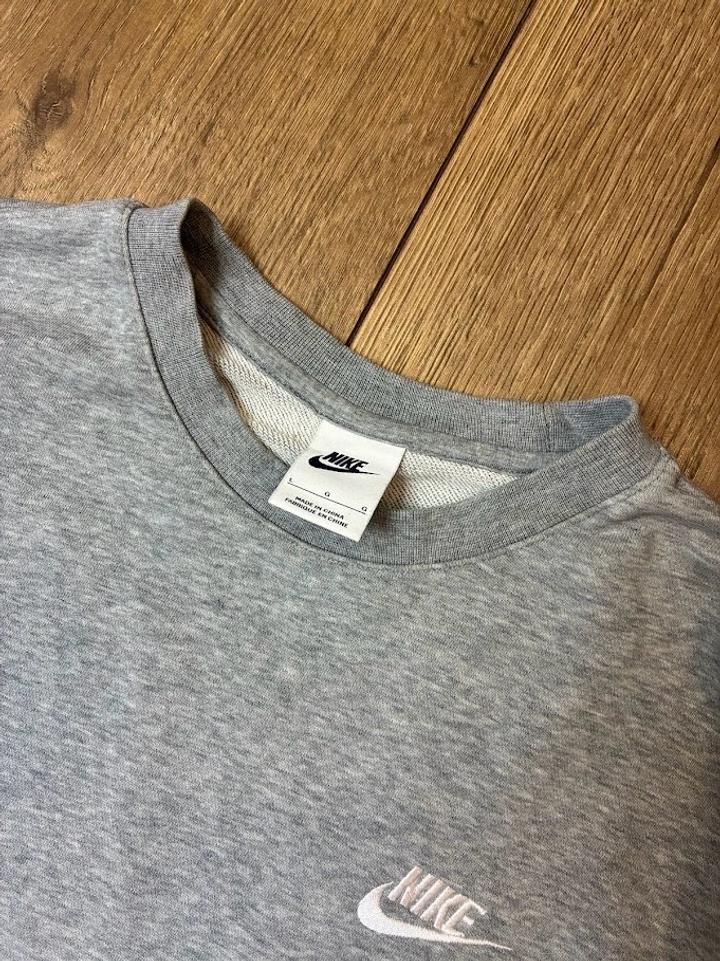 Nike Sweatshirt