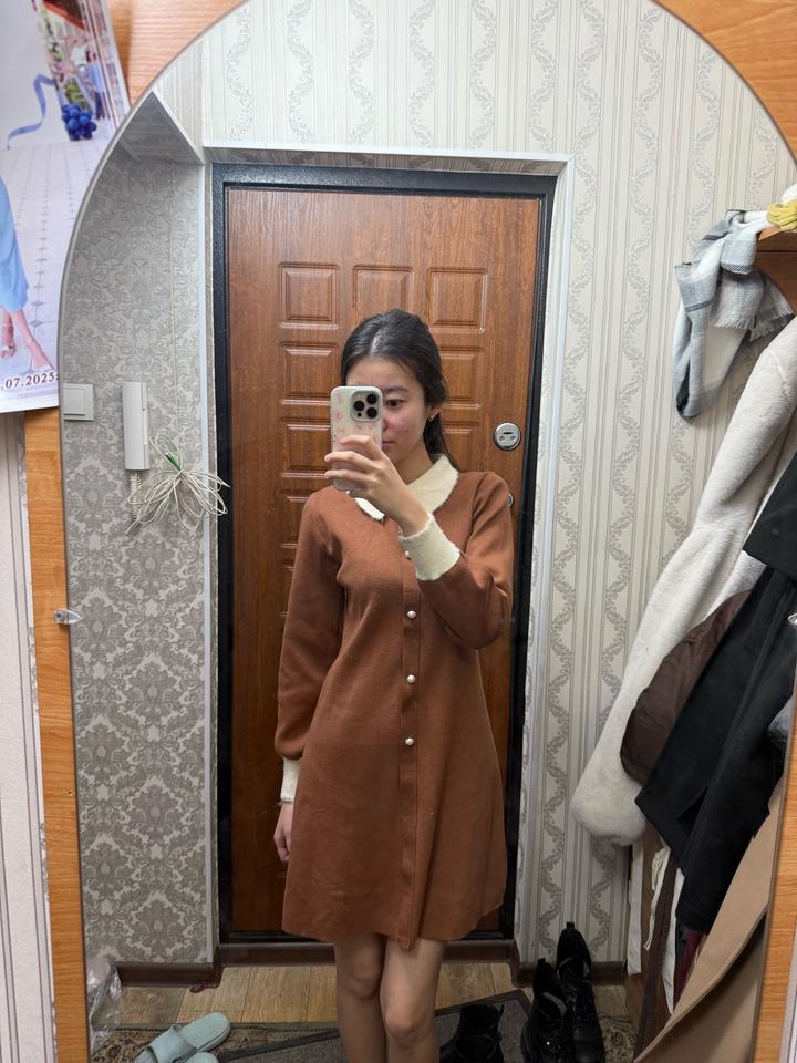 Очень нежное Платье на весну из трикотажа