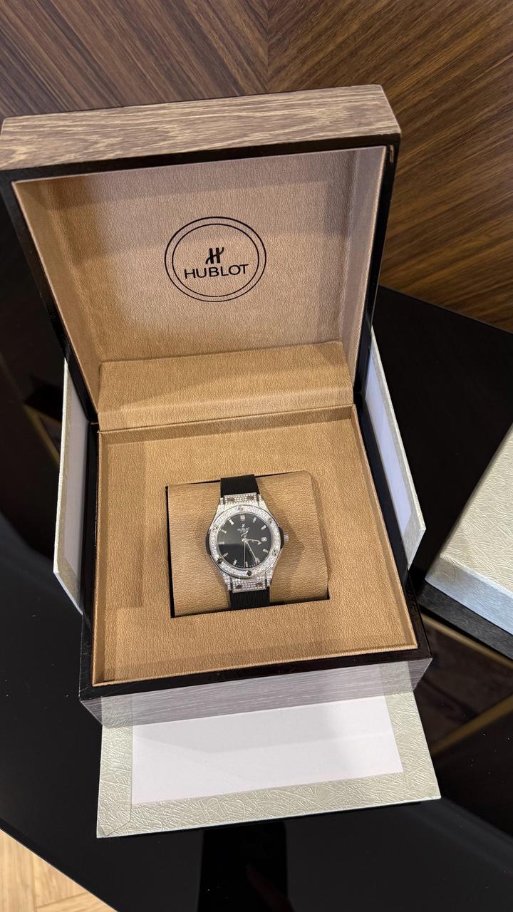 Часы от Hublot🖤