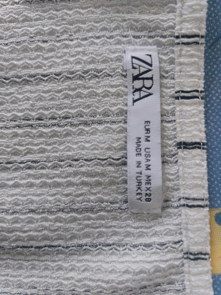 Белая кофта Zara