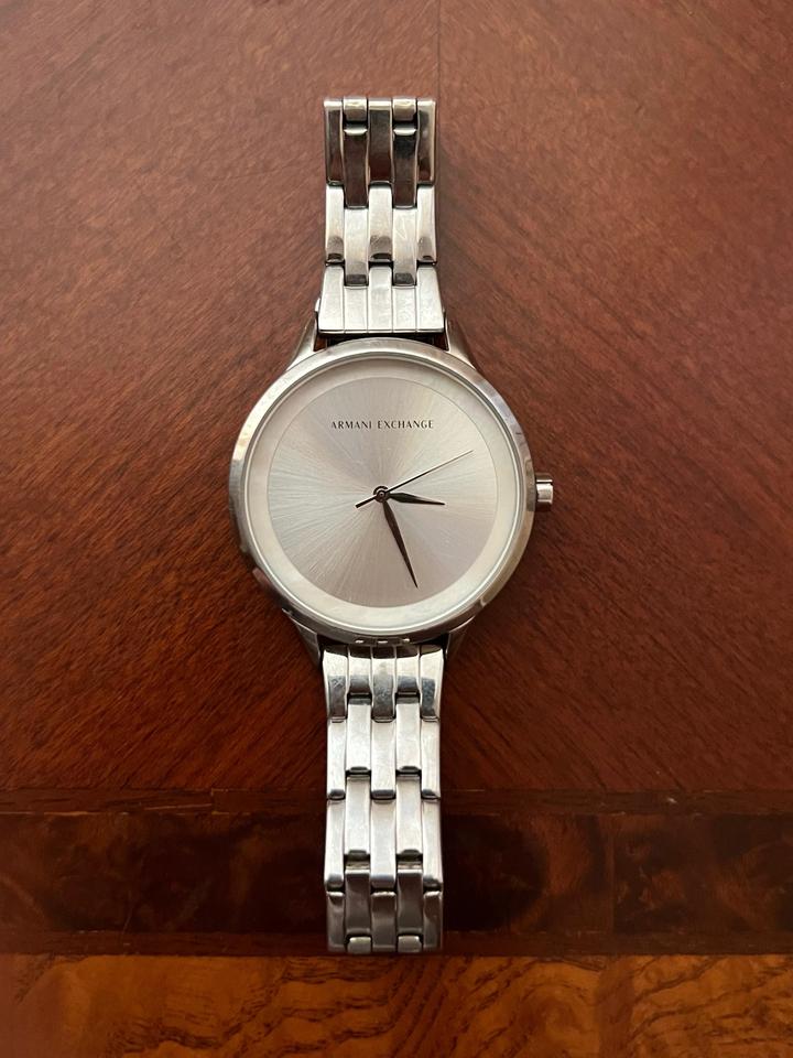 Продам винтажные часы оригинал Armani Exchange