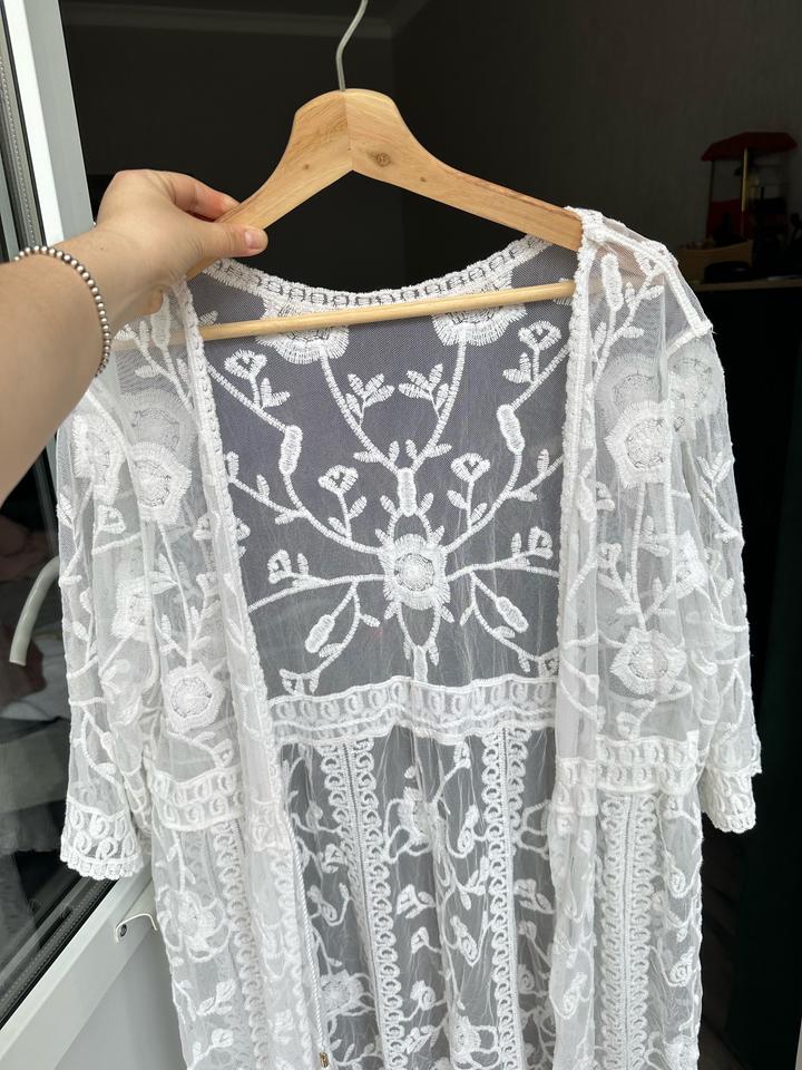 Прозрачная кофта