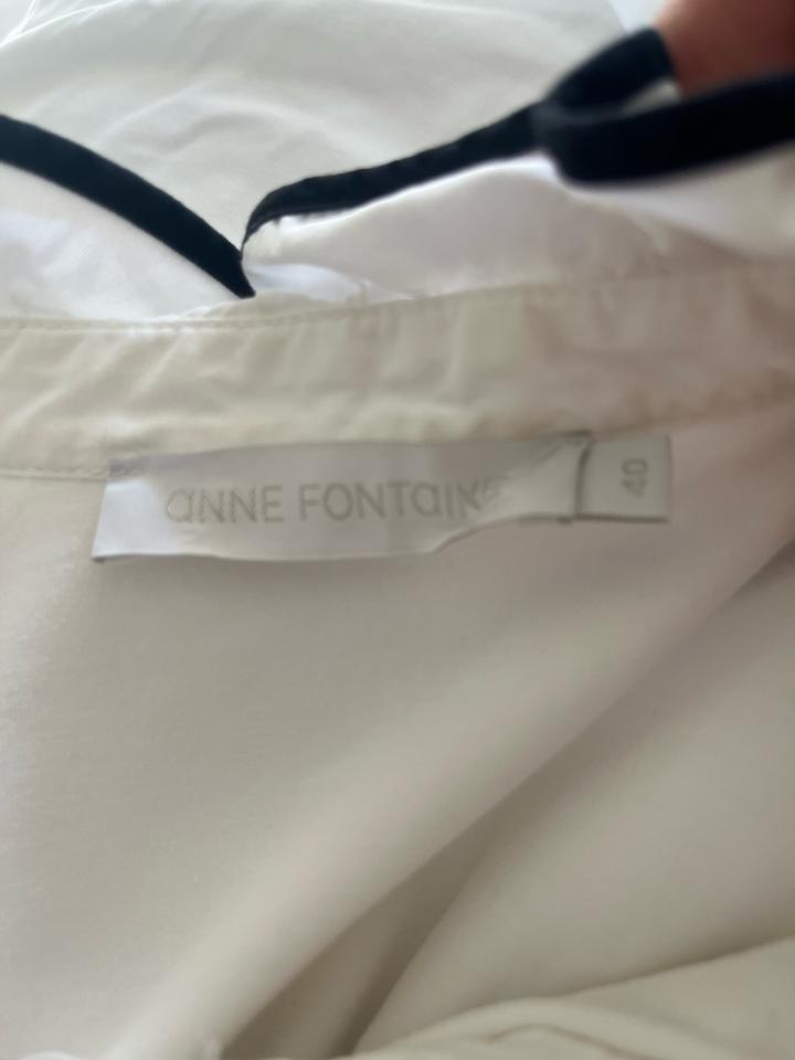 Блузка белая