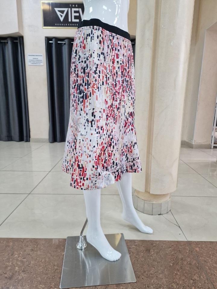 Юбка Carolina herrera