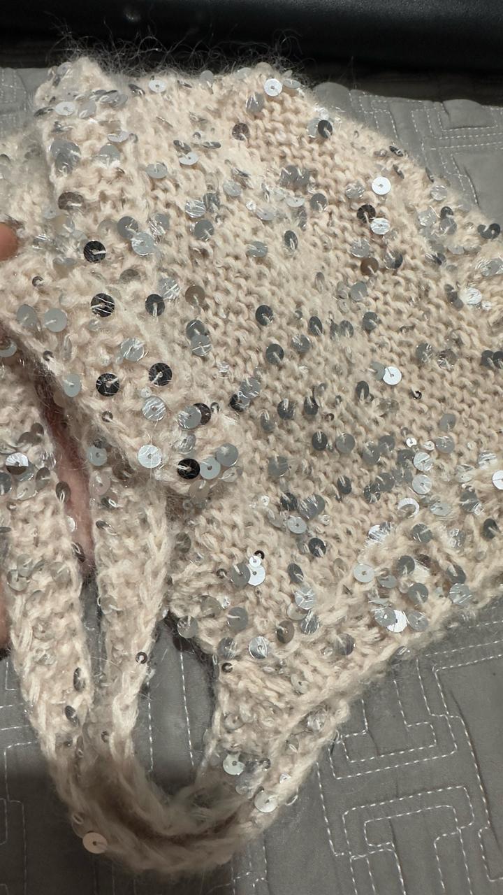 Чепчик с пайетками