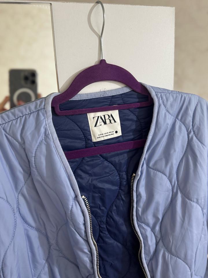 Бомбер курточка