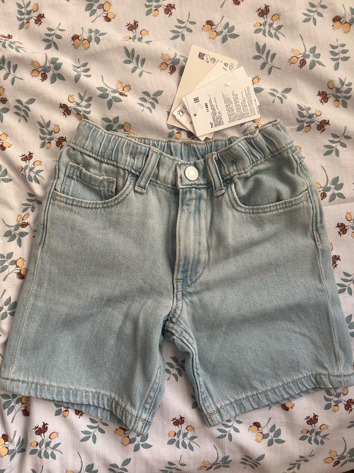 Шорты H&M 98-104см