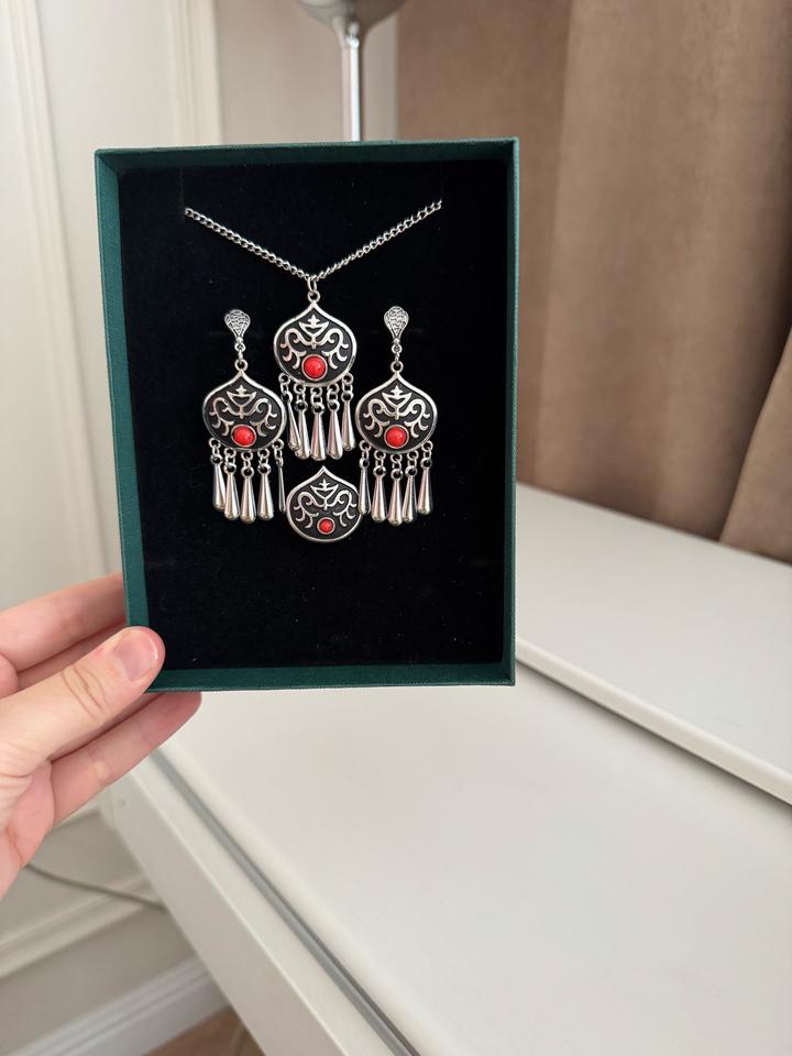 Казахский набор украшений
