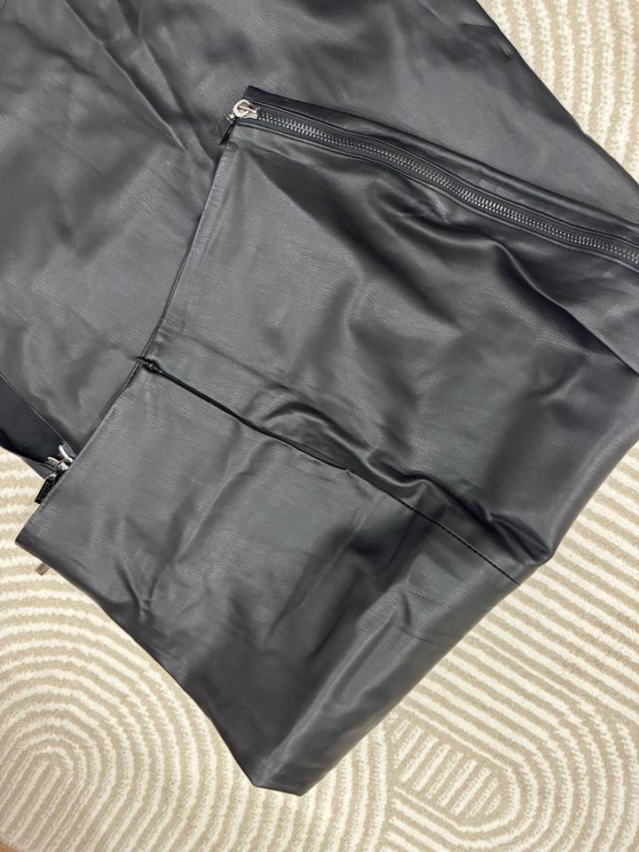 Кожаная юбка