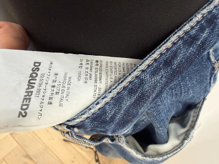Джинсы укороченные DSQuared