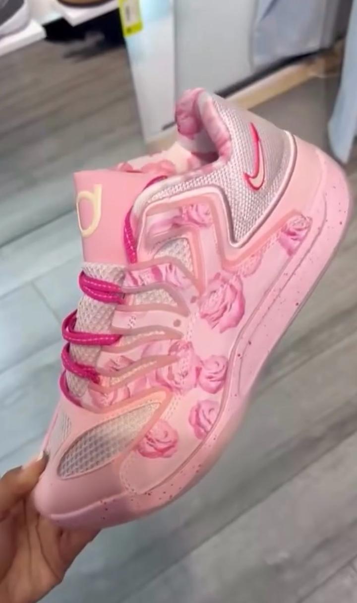 Nike Kd 18 нежно розовые