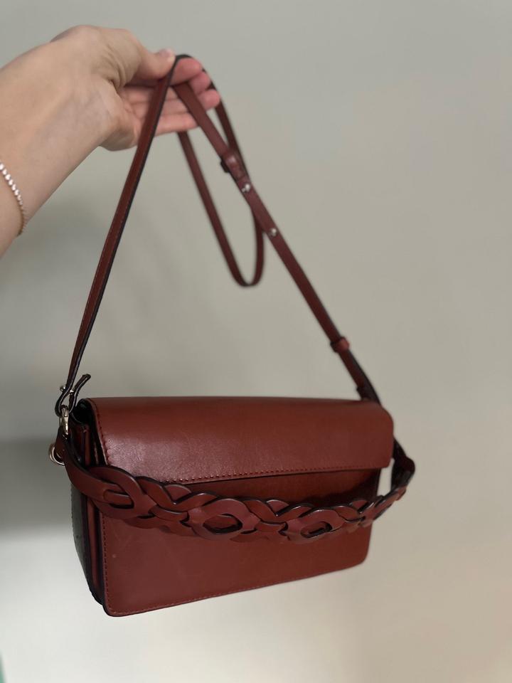 Сумка кроссбоди MASSIMO DUTTI. Натуральная кожа