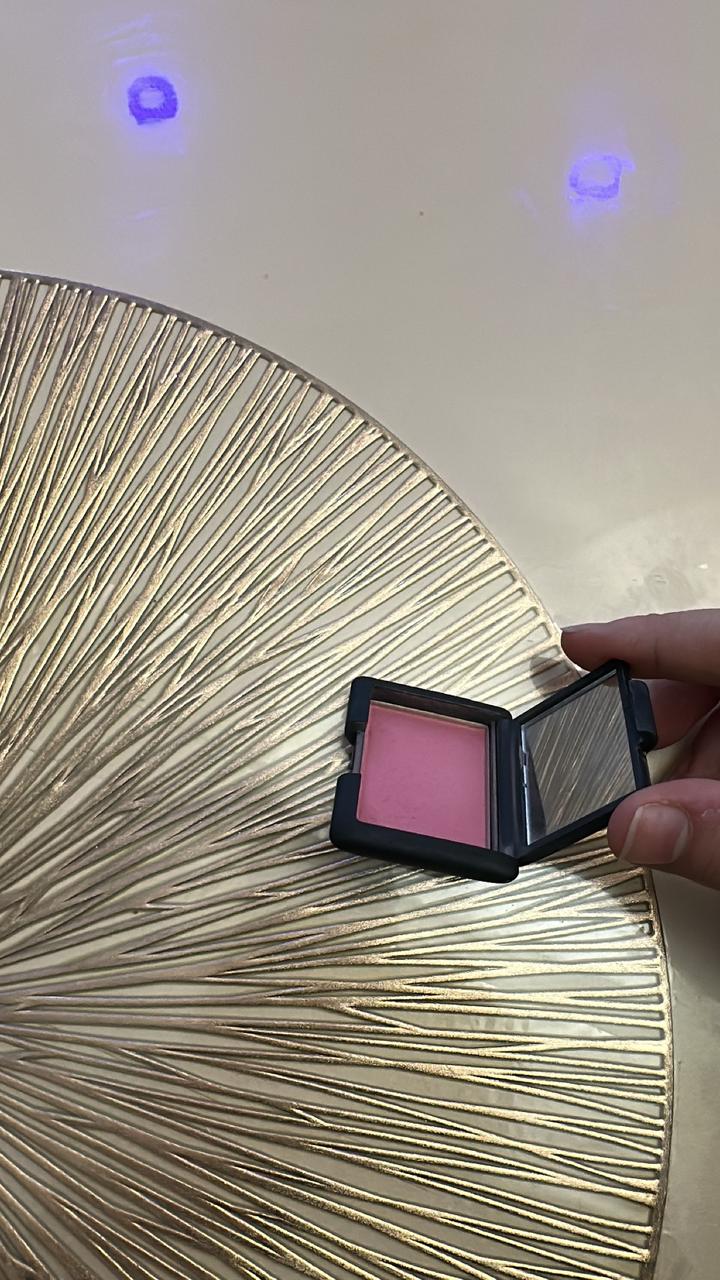 Румяна Nars orgasm