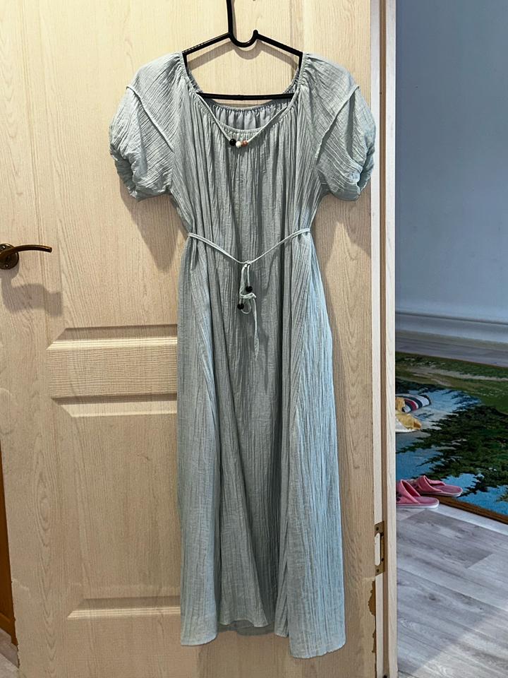 Голубое,летнее платье