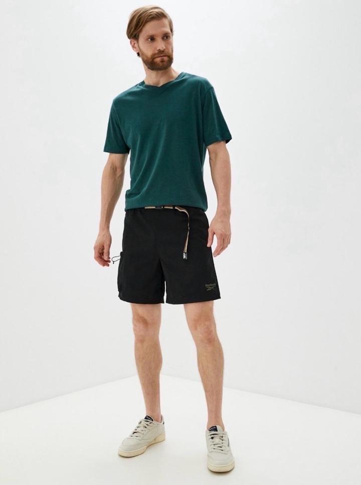 Reebok шорты оригинал S 44-46