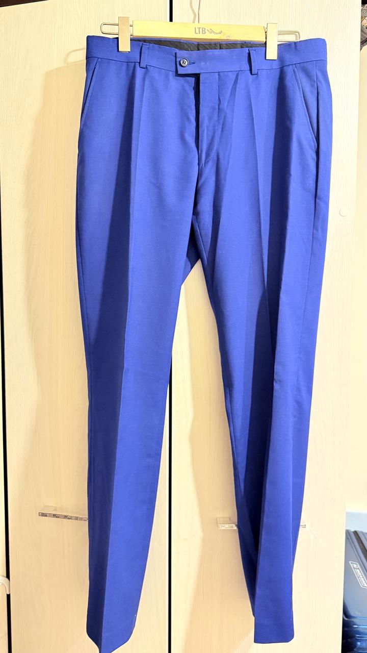 Костюм мужской синий, 50