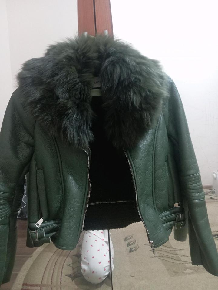 Лёгкая дубленка