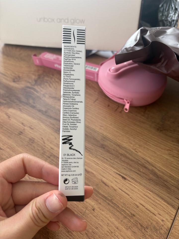 Sephora Collection Contour Eyeliner Pencil 12HR Wear Waterproof в оттенке 01