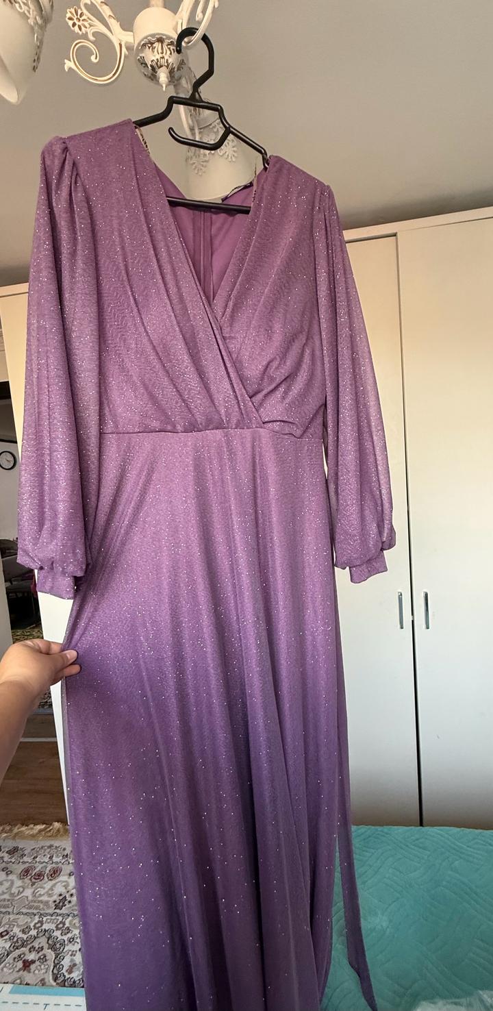 Платье в отличном состоянии