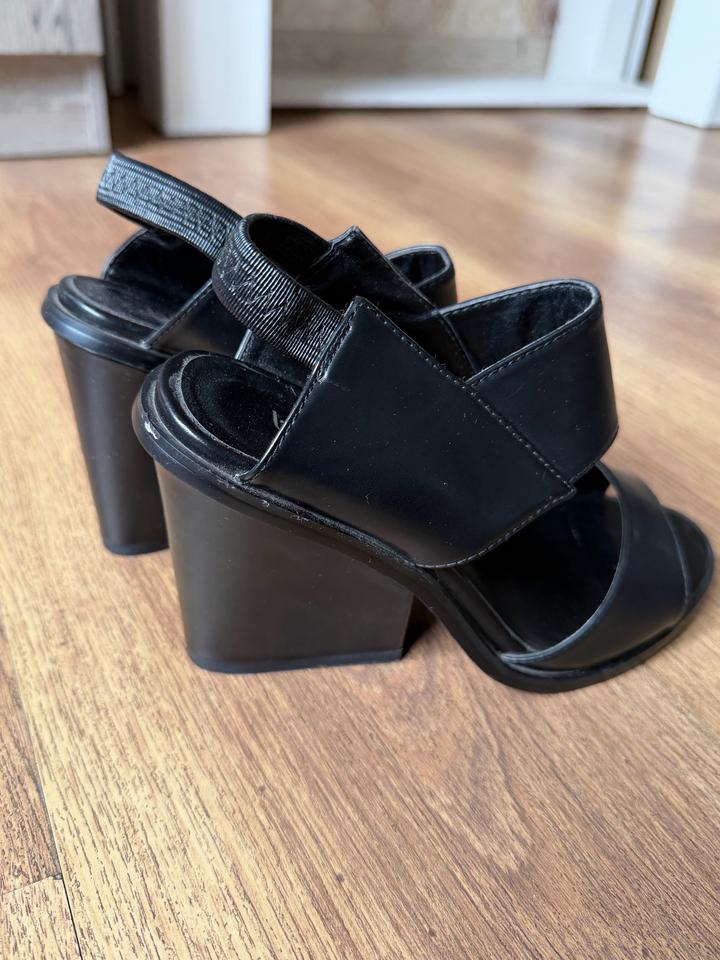 Босоножки Baldi