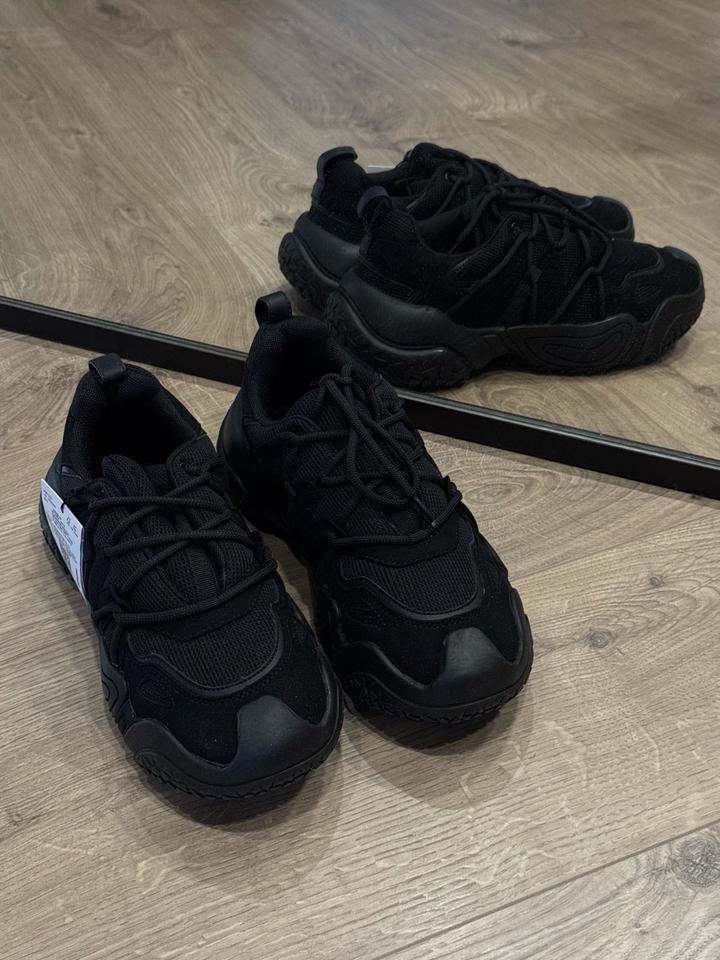 Кроссовки Mango