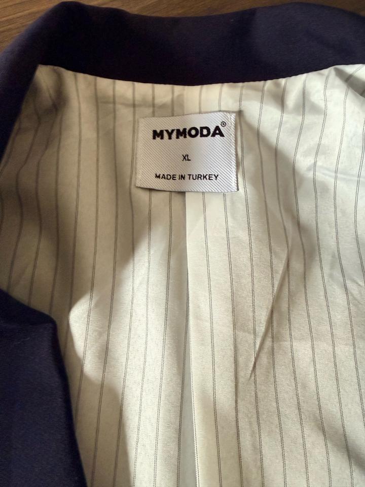 Костюм пиджак