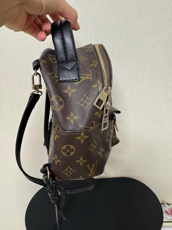 Маленький рюкзак LV