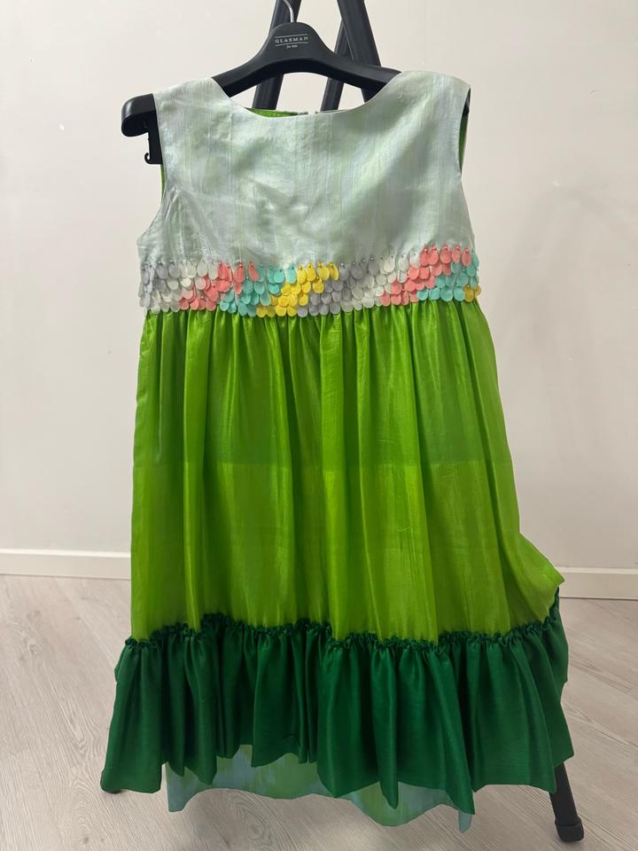 Платье от дизайнера Lalifashion