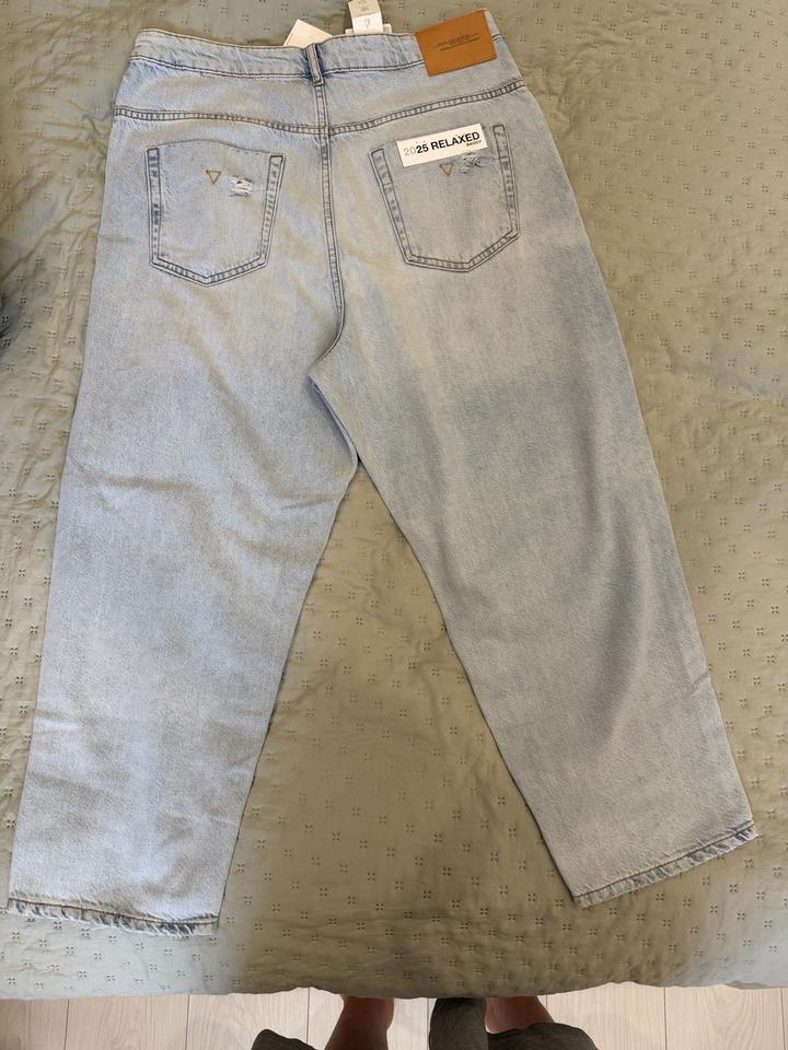 Новые джинсы Zara (42) Relaxed, эффект рванки