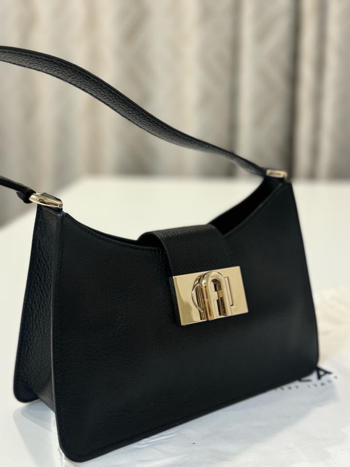 Продам: Новая сумка Furla 1927 S Shoulder Bag Soft (Оригинал)