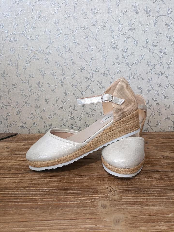 Эспадрильи Испания, цвета шампанского золотистые , р.37,5